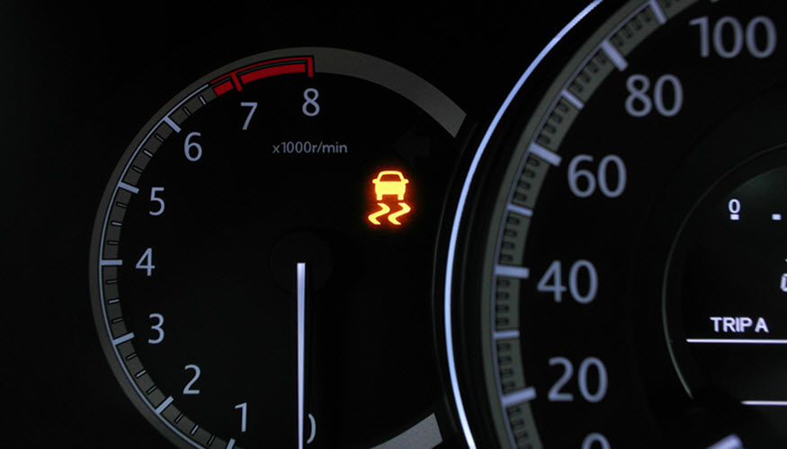 How to Detect Nissan Traction Control System Failures